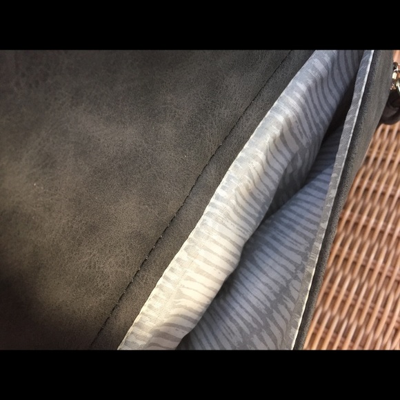 Suede crossbody bag. - Picture 2 of 4